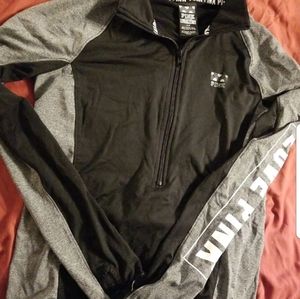 VS quarter zip